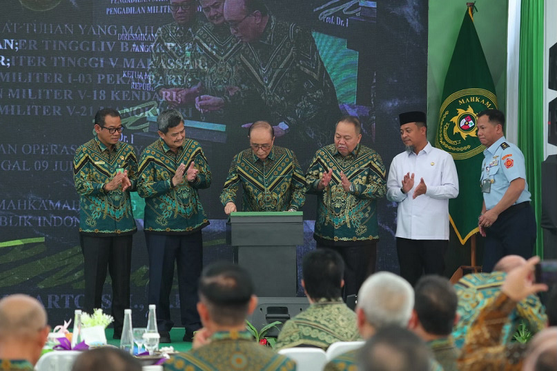 MAHKAMAH AGUNG RESMIKAN OPERASIONAL 2 PENGADILAN MILITER TINGGI DAN 3 PENGADILAN MILITER TINGKAT PERTAMA
